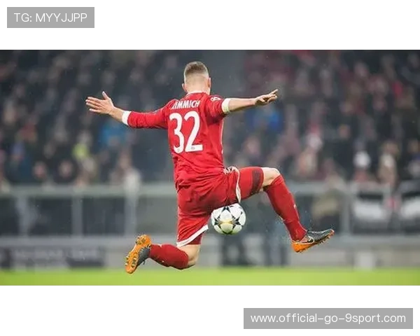 拜仁边路配合:传中+内切的多方案攻击套路被优化 拜仁边路配合:传中+内切的多方案攻击套路被优化