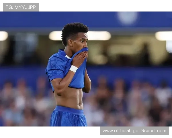 切尔西未能突破卡拉巴赫防线，2-2战平留下隐忧，切尔西战胜巴萨