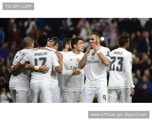 皇马盯上拜仁26岁中卫，2进2出白捡1.1亿球队焕新颜，皇马去拜仁的球员